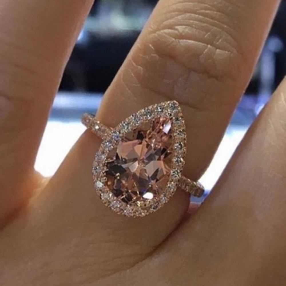 NEW 18K Rose Gold Diamond Halo Teardrop Ring